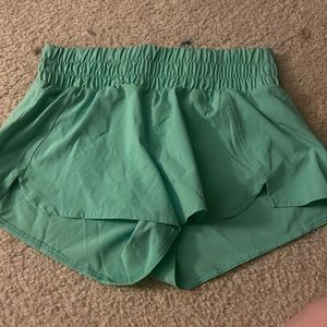 basic green athletic shorts